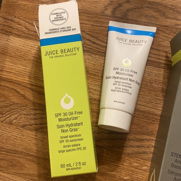 *NWT* TWO products- Juice Beauty Moisturizer & Anti-Wrinkle Boost Serum - Picture 2 of 5